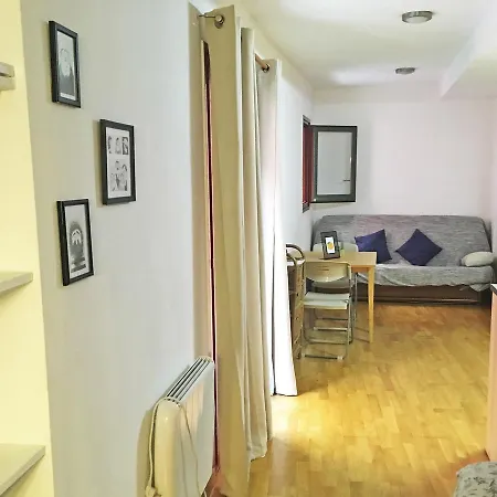 Apartment Loft Barri Vell *